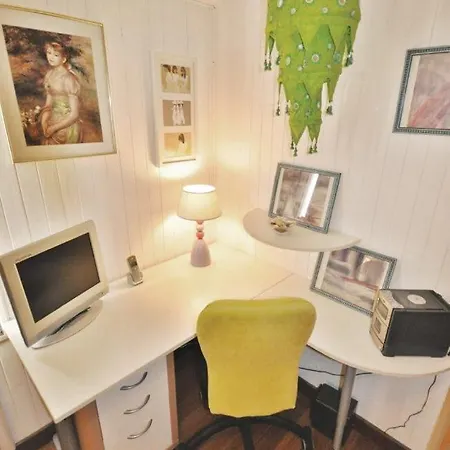 Les Lavandins De